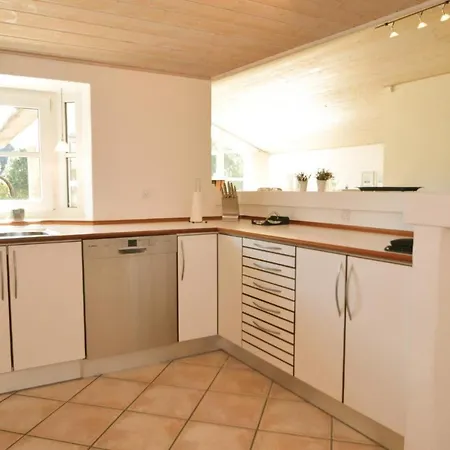 Four-bedroom Holiday In Tatil Evi