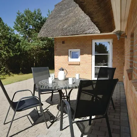 Four-bedroom Holiday In Tatil Evi Blåvand